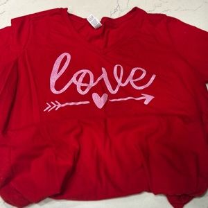 V-neck LOVE tee shirt.